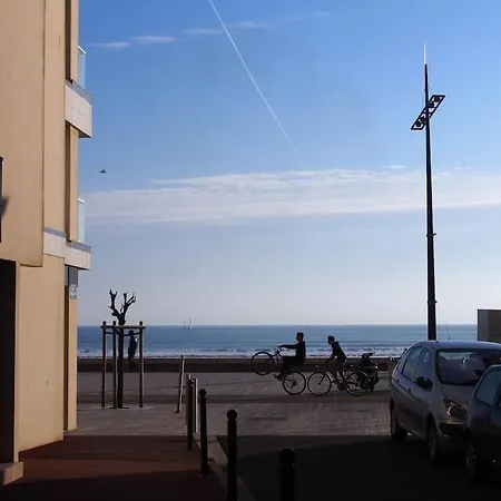 Apartmán Authentique Appartement, 20m De La Grande